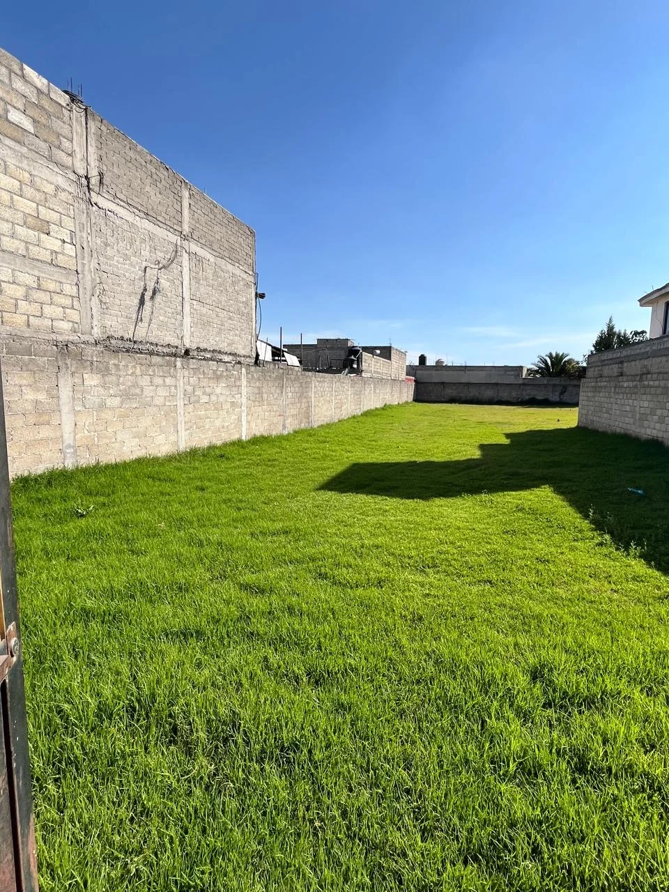 Terreno en venta cerca en San Pablo Autooan, Toluca, Estado de México